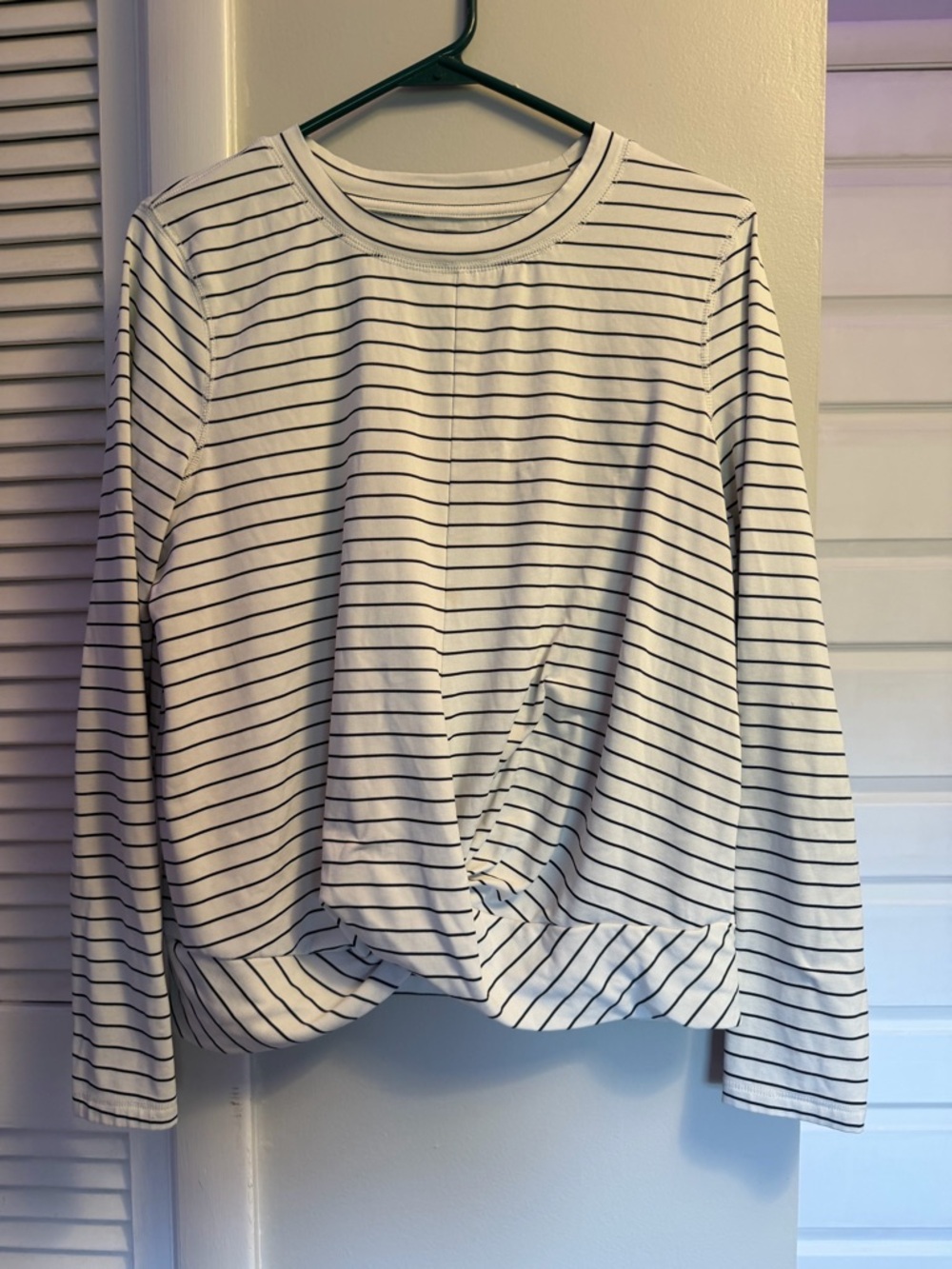 Old Navy Active Striped Knit Top - White & Navy Blue